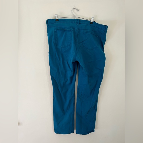 Gloria Vanderbilt Slim Sadie Skinny Jeans (18) - Picture 2 of 4